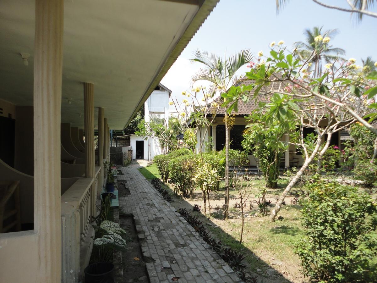 Pakuna Beach Senggigi Exterior foto